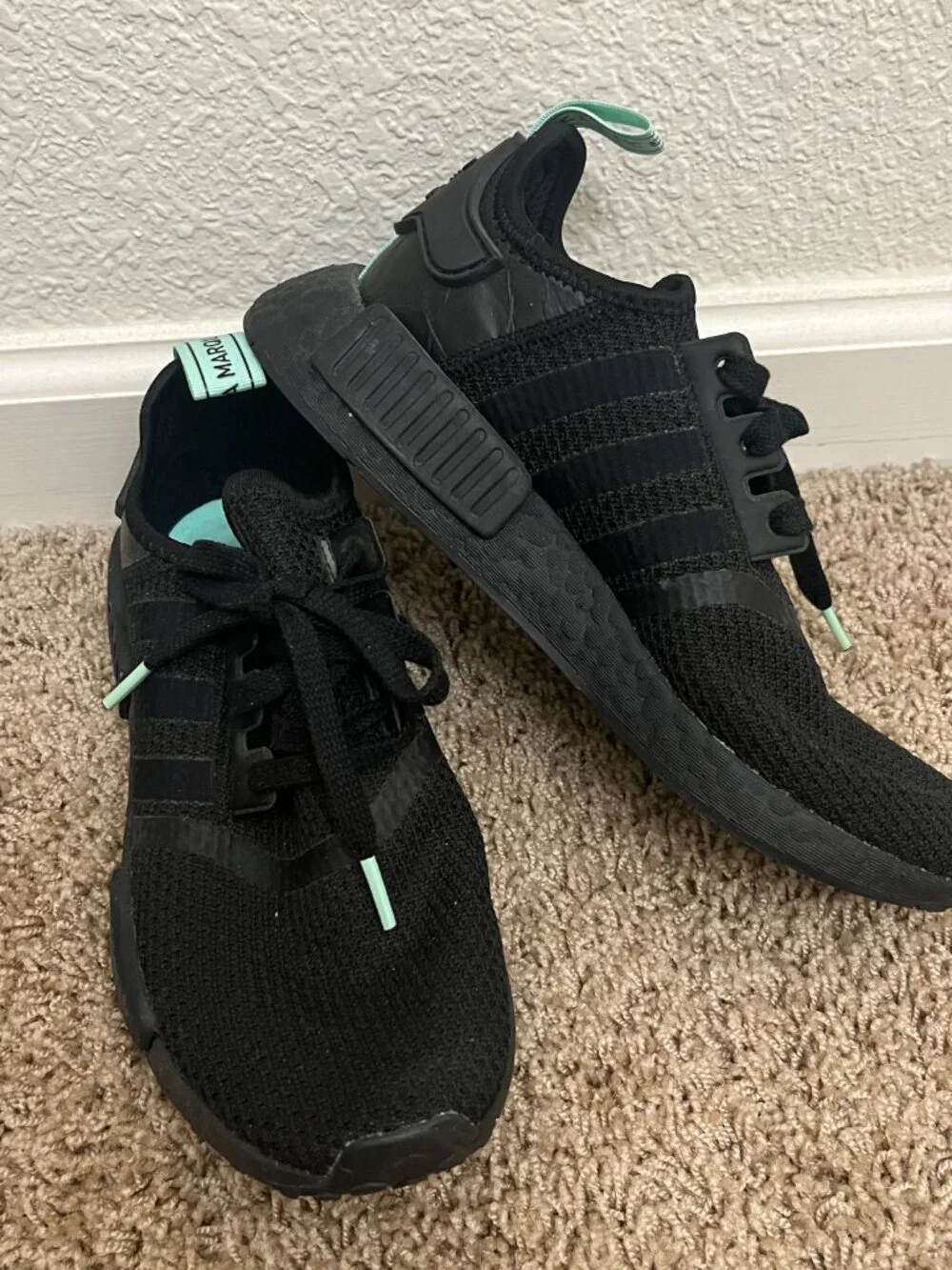 Adidas NMD R1 Mint Glow